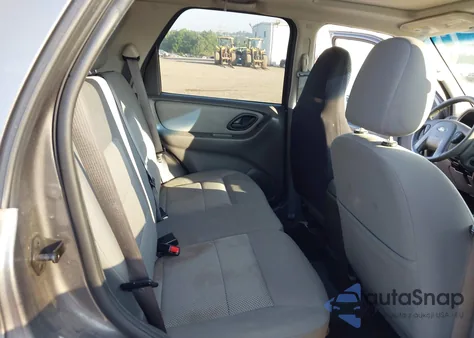 2006 Ford Escape Xlt/Xlt Sport from USA, damaged, VIN 1FMYU93146KC43979